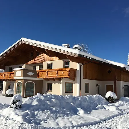 Familie Meilinger - * Werfenweng