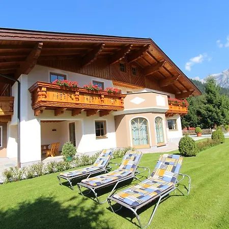 Ferienappartements * Werfenweng